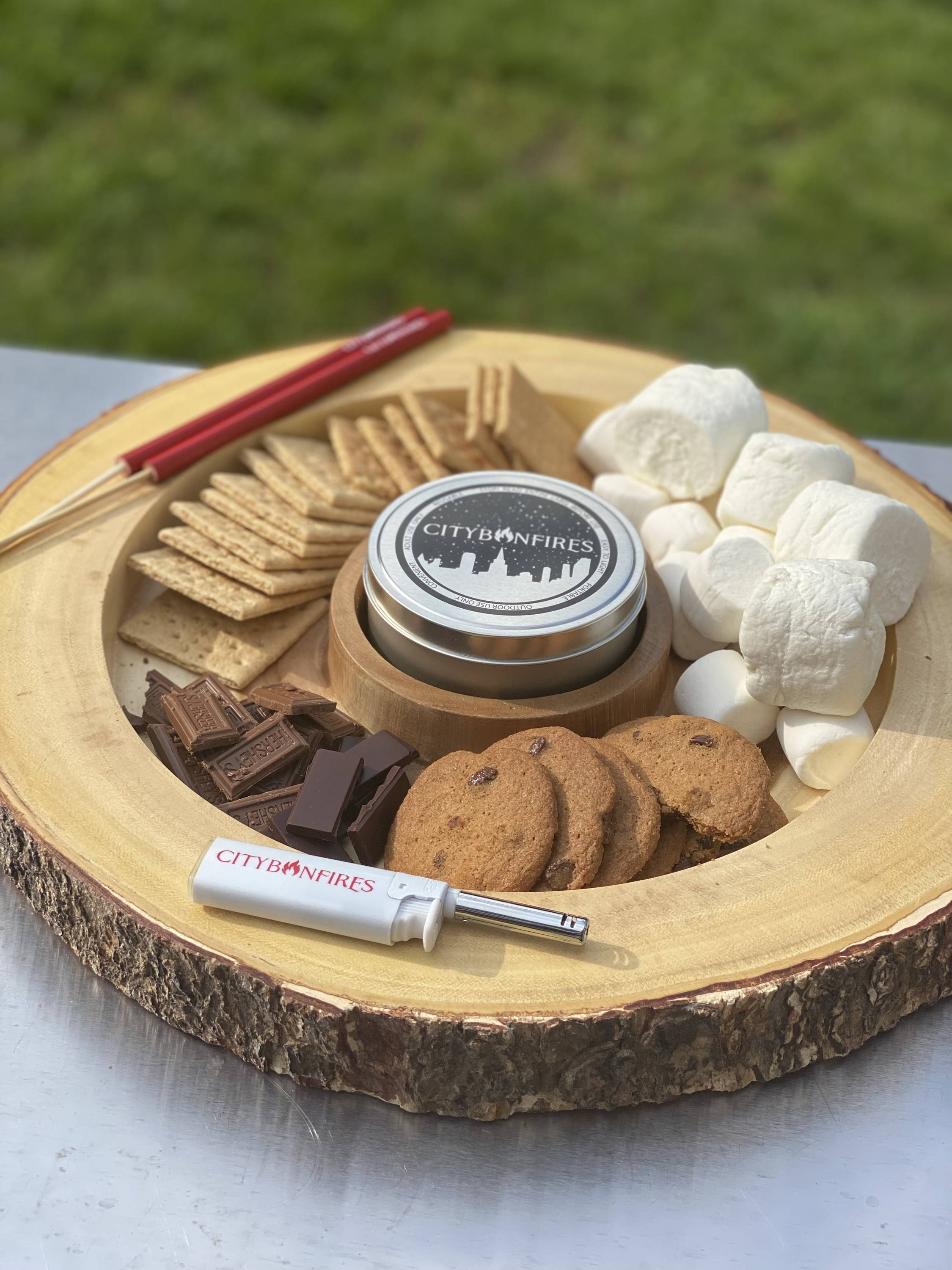 How To Make the Perfect S’mores With City Bonfires Portable Fire Pits!