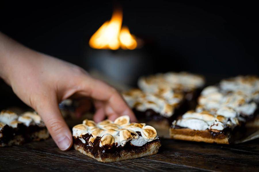 Vegan S’Mores Bars Recipe That’s Crunchy and Gluten Free